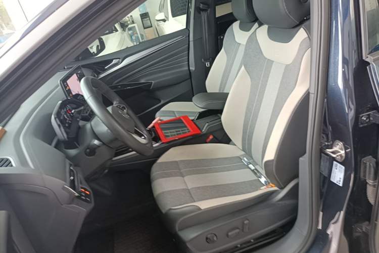 Used Volkswagen ID.4 CROZZ 2024 Pure Edition Limited Edition Left Front Seat