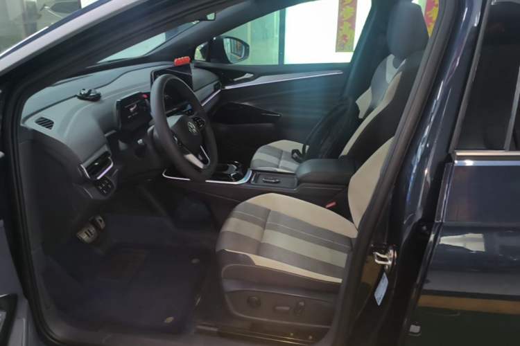 Used Volkswagen ID.4 CROZZ 2024 Pure Edition Limited Edition Left Front Seat