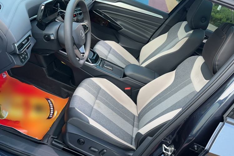 Used Volkswagen ID.4 CROZZ 2024 Pure Edition Limited Edition Left Front Seat