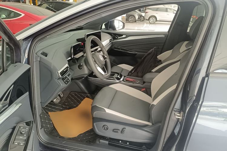 Used Volkswagen ID.4 CROZZ 2024 Pure Edition Limited Edition Left Front Seat