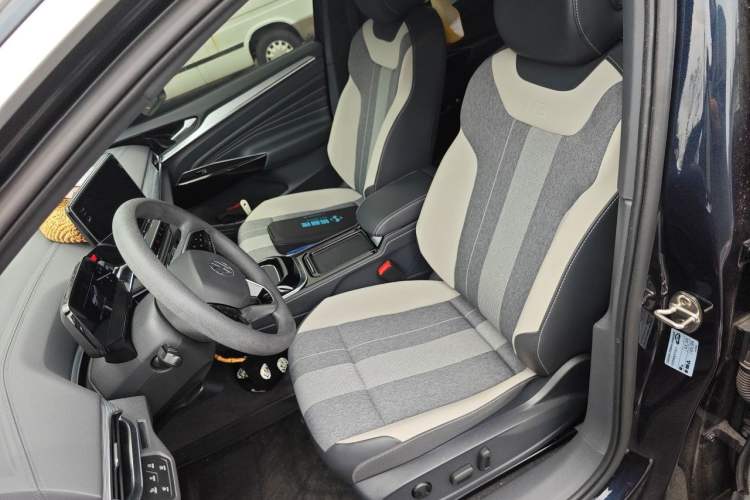 Used Volkswagen ID.4 CROZZ 2024 Pure Edition Limited Edition Left Front Seat