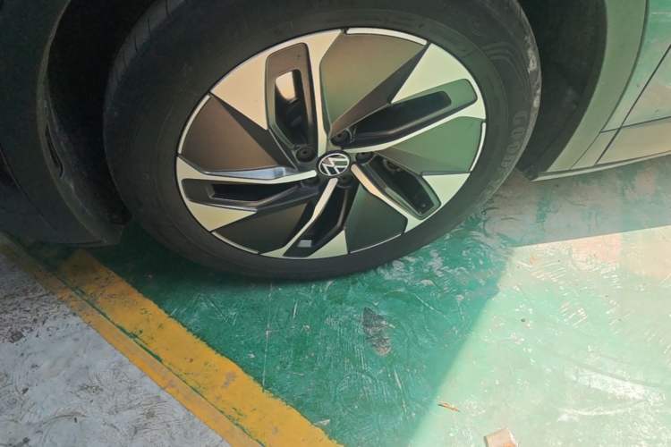Used Volkswagen ID.4 CROZZ 2024 Pure Edition Limited Edition Left Front Wheel Hub