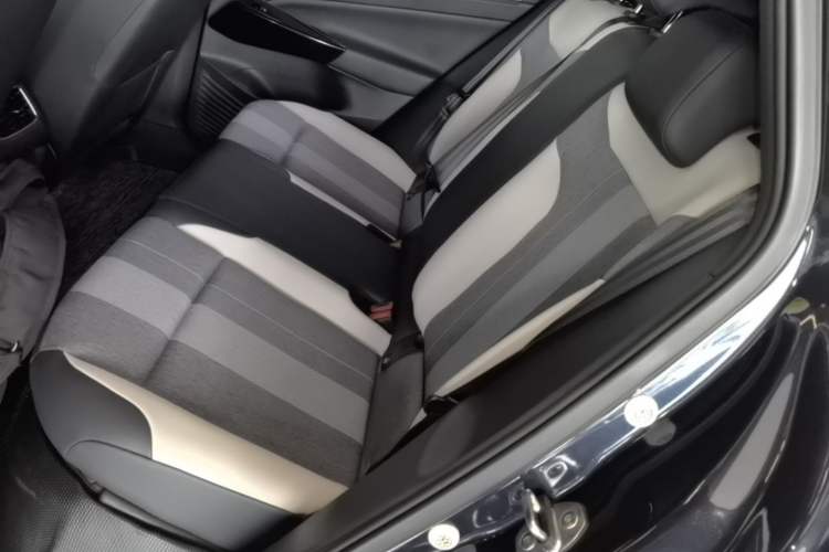 Used Volkswagen ID.4 CROZZ 2024 Pure Edition Limited Edition Left Rear Seat