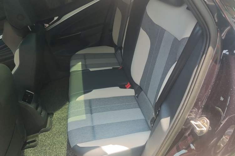 Used Volkswagen ID.4 CROZZ 2024 Pure Edition Limited Edition Left Rear Seat
