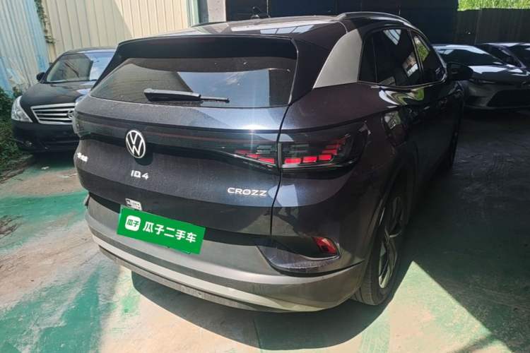 Used Volkswagen ID.4 CROZZ 2024 Pure Edition Limited Edition Rear Right 45 Deg