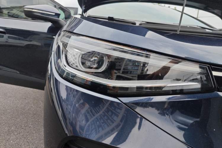 Used Volkswagen ID.4 CROZZ 2024 Pure Edition Limited Edition Right Front Headlight
