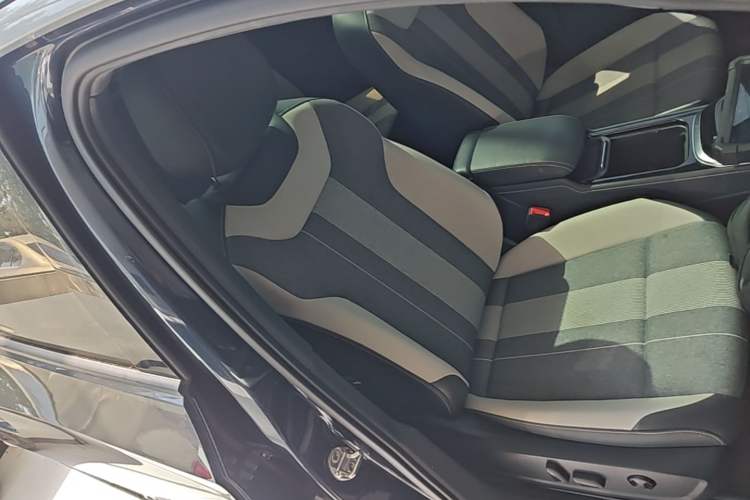 Used Volkswagen ID.4 CROZZ 2024 Pure Edition Limited Edition Right Front Seat