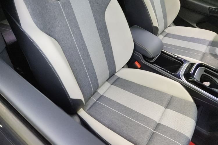 Used Volkswagen ID.4 CROZZ 2024 Pure Edition Limited Edition Right Front Seat