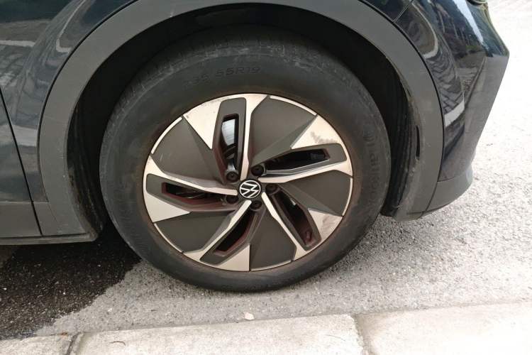 Used Volkswagen ID.4 CROZZ 2024 Pure Edition Limited Edition Right Front Wheel Hub