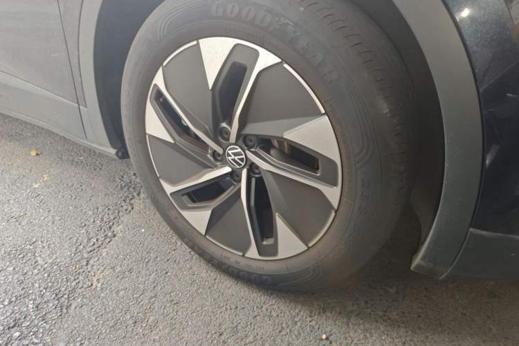 Used Volkswagen ID.4 CROZZ 2024 Pure Edition Limited Edition Right Front Wheel Hub