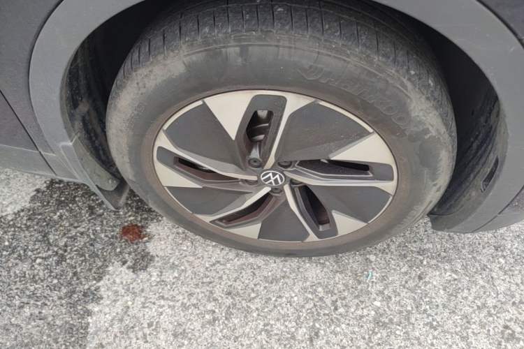 Used Volkswagen ID.4 CROZZ 2024 Pure Edition Limited Edition Right Front Wheel Hub
