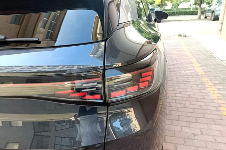 Used Volkswagen ID.4 CROZZ 2024 Pure Edition Limited Edition Right Rear Taillight