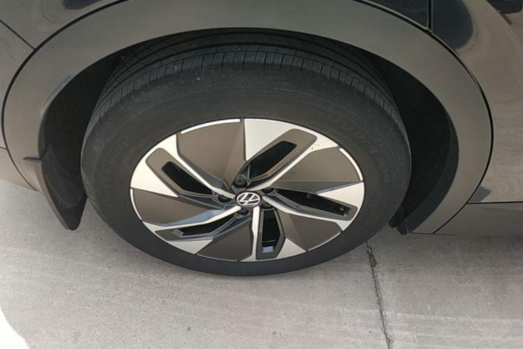 Used Volkswagen ID.4 CROZZ 2024 Pure Edition Limited Edition Right Rear Wheel Hub