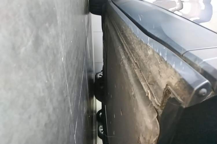Used Volkswagen ID.4 CROZZ 2024 Pure Edition Limited Edition Right Side Sill