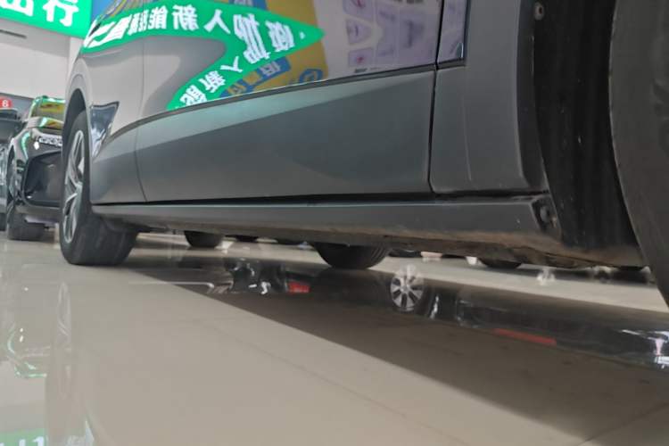 Used Volkswagen ID.4 CROZZ 2024 Pure Edition Limited Edition Right Side Sill