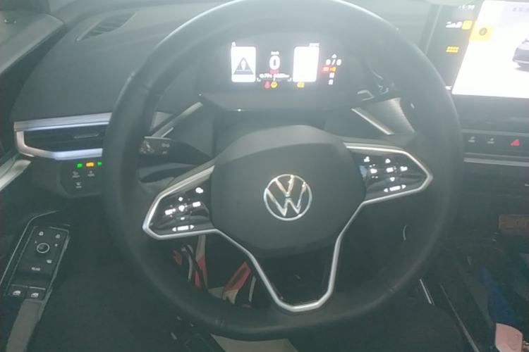 Used Volkswagen ID.4 CROZZ 2024 Pure Edition Limited Edition Steering Wheel