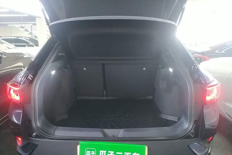 Used Volkswagen ID.4 CROZZ 2024 Pure Edition Limited Edition Trunk