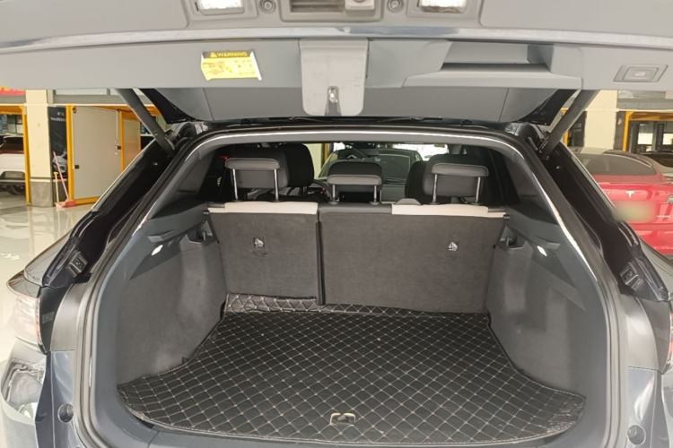 Used Volkswagen ID.4 CROZZ 2024 Pure Edition Limited Edition Trunk