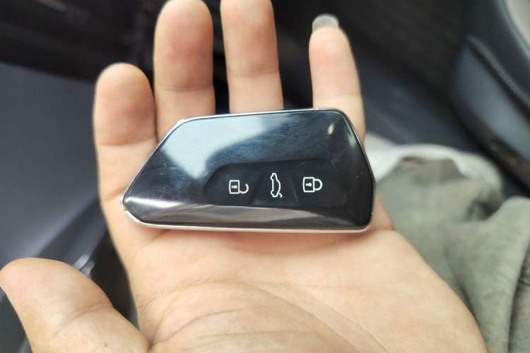 Used Volkswagen ID.4 CROZZ 2024 Pure Edition Limited Edition Vehicle Key