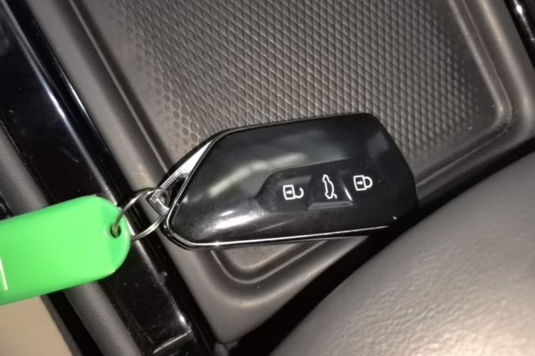 Used Volkswagen ID.4 CROZZ 2024 Pure Edition Limited Edition Vehicle Key