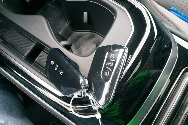 Used Volkswagen ID.4 CROZZ 2024 Facelifted PRIME Vehicle Key