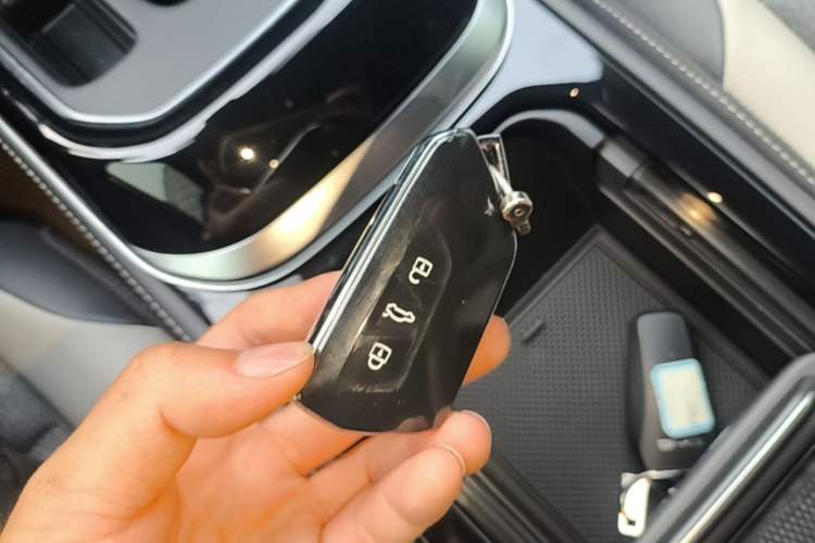 Used Volkswagen ID.4 CROZZ 2024 Pure Edition Limited Edition Vehicle Key