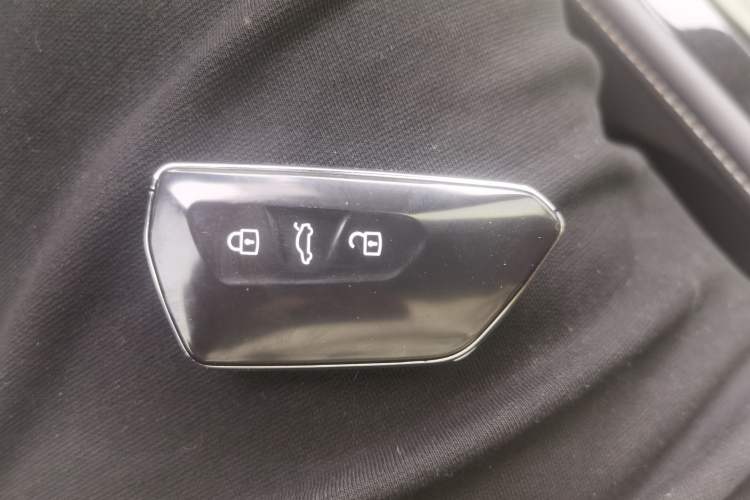 Used Volkswagen ID.4 CROZZ 2024 Pure Edition Limited Edition Vehicle Key