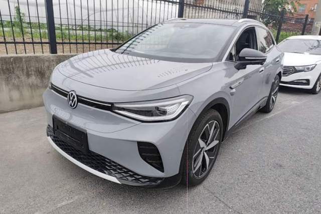 Used Volkswagen ID.4 CROZZ 2024 Facelifted PRO