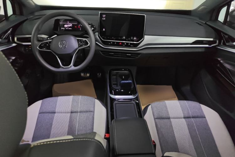 Used Volkswagen ID.4 CROZZ 2024 Pure Edition Limited Edition Center Console