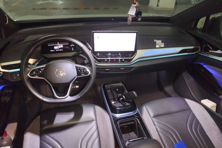 Used Volkswagen ID.4 CROZZ 2024 Facelifted PRO Center Console