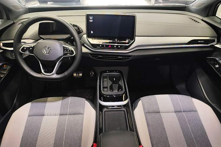 Used Volkswagen ID.4 CROZZ 2024 Pure Edition Limited Edition Center Console