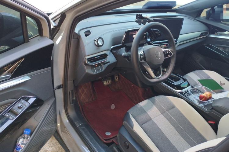 Used Volkswagen ID.4 CROZZ 2024 Pure Edition Limited Edition Driver Seat
