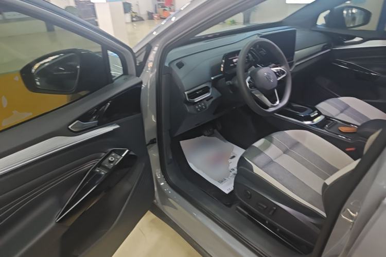 Used Volkswagen ID.4 CROZZ 2024 Pure Edition Limited Edition Driver Seat