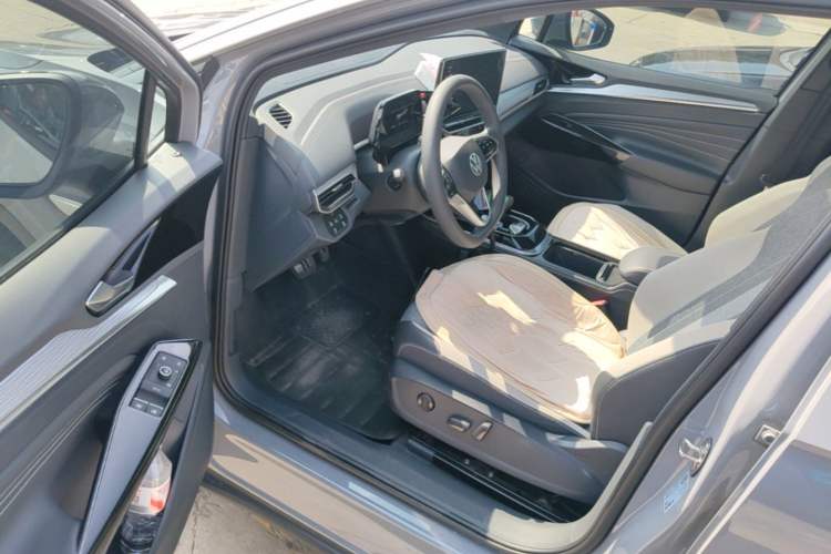 Used Volkswagen ID.4 CROZZ 2024 Pure Edition Limited Edition Driver Seat