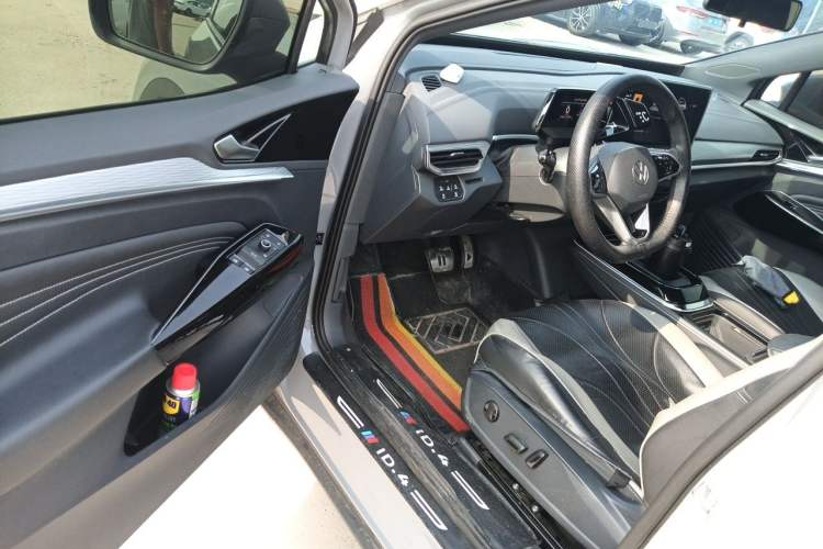 Used Volkswagen ID.4 CROZZ 2024 Pure Edition Limited Edition Driver Seat