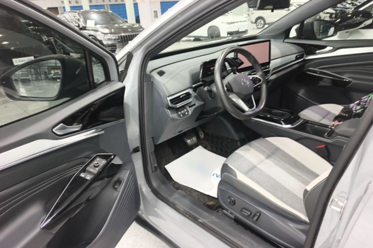 Used Volkswagen ID.4 CROZZ 2024 Pure Edition Limited Edition Driver Seat