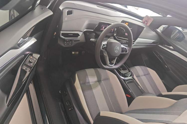 Used Volkswagen ID.4 CROZZ 2024 Pure Edition Limited Edition Driver Seat