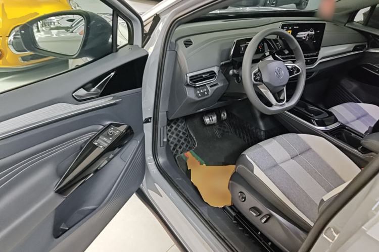 Used Volkswagen ID.4 CROZZ 2024 Pure Edition Limited Edition Driver Seat