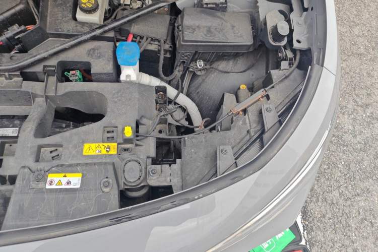 Used Volkswagen ID.4 CROZZ 2024 PURE+ model Engine Bay Left