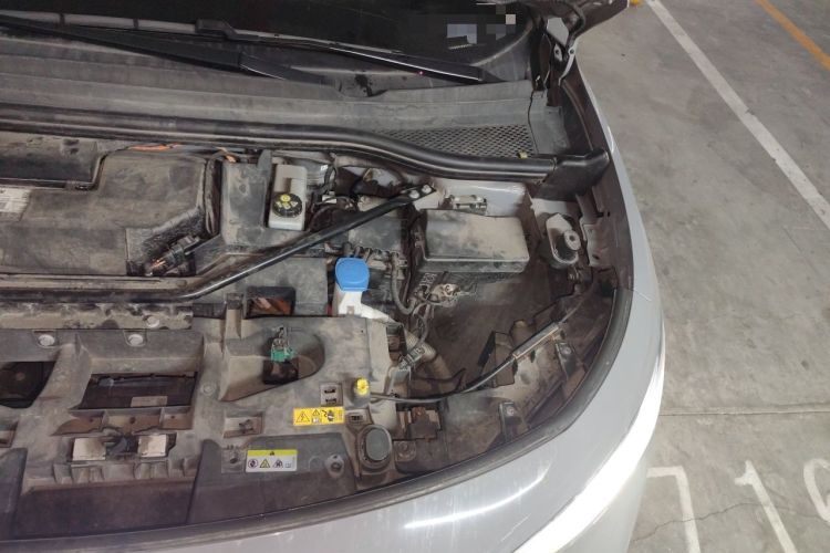 Used Volkswagen ID.4 CROZZ 2024 Facelifted PRO Engine Bay Left