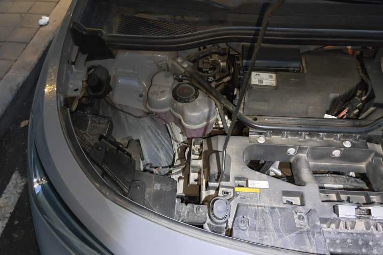 Used Volkswagen ID.4 CROZZ 2024 Pure Edition Limited Edition Engine Bay Right