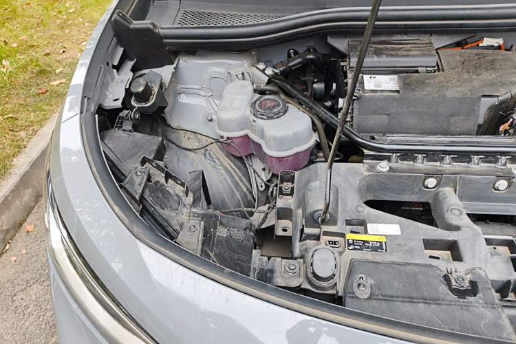 Used Volkswagen ID.4 CROZZ 2024 Pure Edition Limited Edition Engine Bay Right