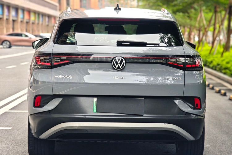 Used Volkswagen ID.4 CROZZ 2024 Pure Edition Limited Edition Exterior 2