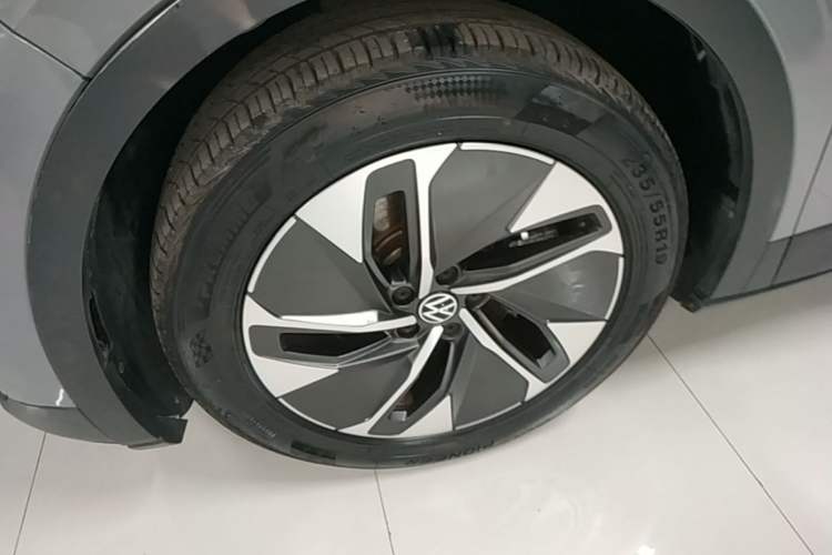 Used Volkswagen ID.4 CROZZ 2024 Pure Edition Limited Edition Exterior 4