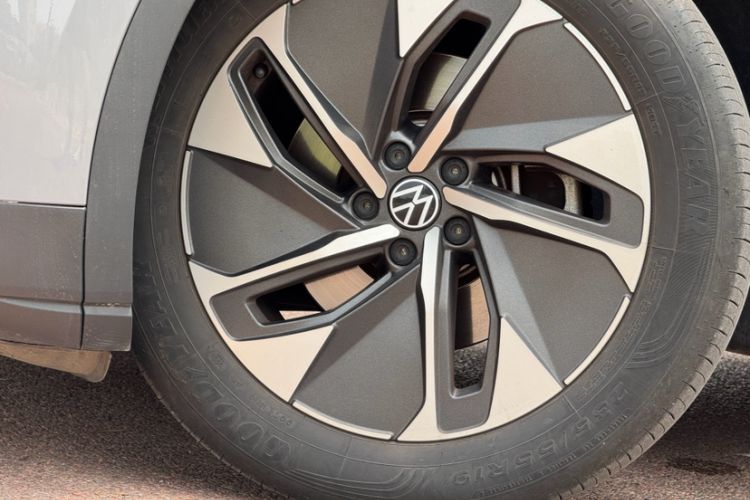 Used Volkswagen ID.4 CROZZ 2024 Pure Edition Limited Edition Exterior 5