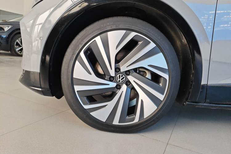 Used Volkswagen ID.4 CROZZ 2024 PRIME Exterior 7