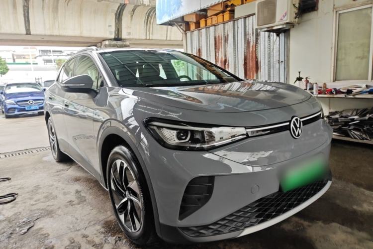 Used Volkswagen ID.4 CROZZ 2024 Pure Edition Limited Edition Front Right 45 Deg