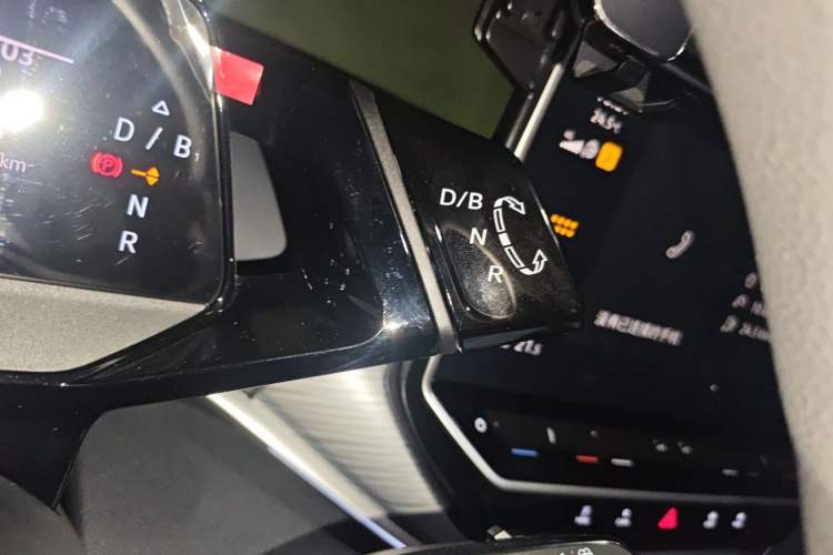 Used Volkswagen ID.4 CROZZ 2024 Pure Edition Limited Edition Gear Lever