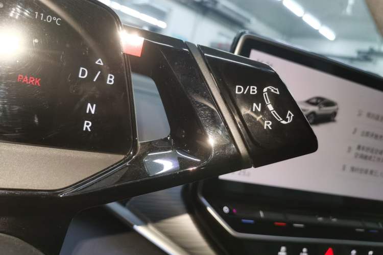 Used Volkswagen ID.4 CROZZ 2024 Pure Edition Limited Edition Gear Lever