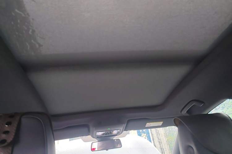 Used Volkswagen ID.4 CROZZ 2024 Revised Version PURE+ Headliner